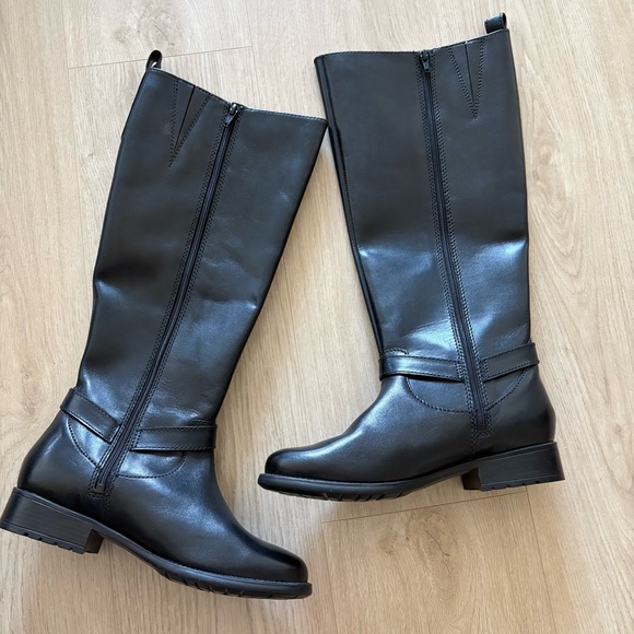 Clarks Black Leather Knee-High Boots - Picture 2 of 9
